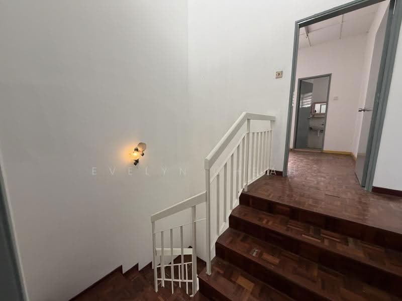 Rumah Teres 2-Tingkat untuk Dijual di Taman Wawasan (Puchong) - Evelyn Cheah - PropertyGuru.com.my