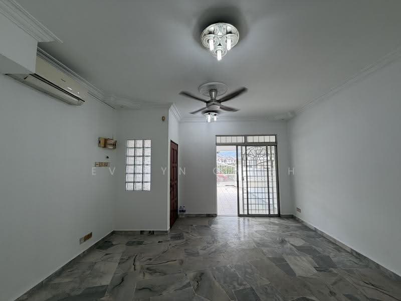 Rumah Teres 2-Tingkat untuk Dijual di Taman Wawasan (Puchong) - Evelyn Cheah - PropertyGuru.com.my