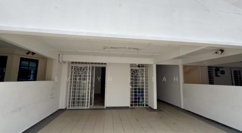 Rumah Teres 2-Tingkat untuk Dijual di Taman Wawasan (Puchong) - Evelyn Cheah - Exterior - PropertyGuru.com.my