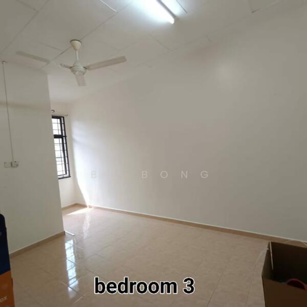 Rumah Teres untuk Dijual di Taman Muzaffar Heights (Bukit Katil) - BL Bong - Bedroom - PropertyGuru.com.my
