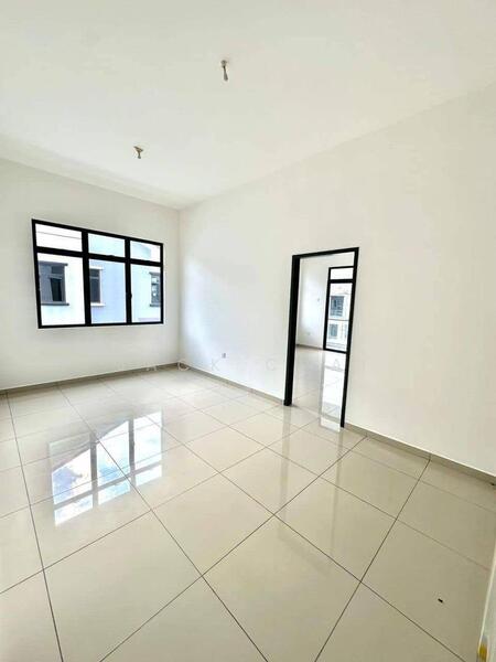 For Sale - Crystal Lagenda Putra Kulai