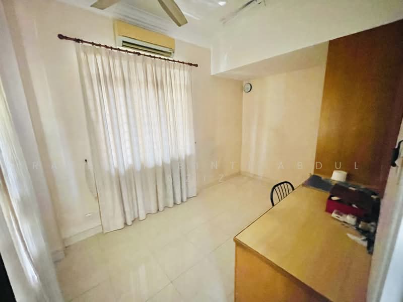 Rumah Teres 2 Tingkat untuk Dijual di Bukit Jelutong (Shah Alam) - Rafedah Binti Abdul Aziz - PropertyGuru.com.my