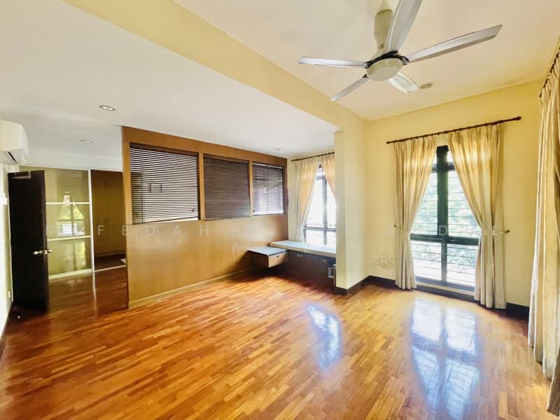 Rumah Teres 2 Tingkat untuk Dijual di Bukit Jelutong (Shah Alam) - Rafedah Binti Abdul Aziz - PropertyGuru.com.my