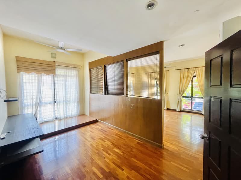 Rumah Teres 2 Tingkat untuk Dijual di Bukit Jelutong (Shah Alam) - Rafedah Binti Abdul Aziz - PropertyGuru.com.my