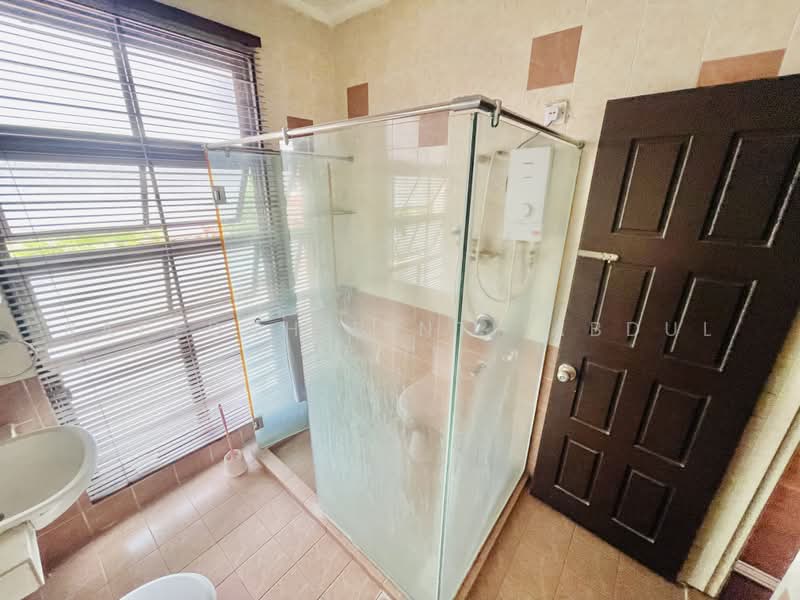 Rumah Teres 2 Tingkat untuk Dijual di Bukit Jelutong (Shah Alam) - Rafedah Binti Abdul Aziz - PropertyGuru.com.my