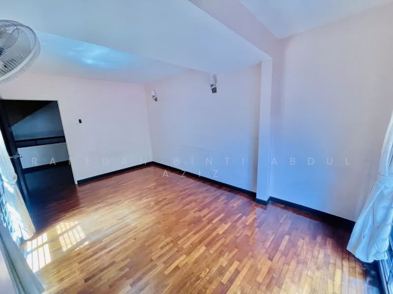 Rumah Teres 2 Tingkat untuk Dijual di Bukit Jelutong (Shah Alam) - Rafedah Binti Abdul Aziz - PropertyGuru.com.my