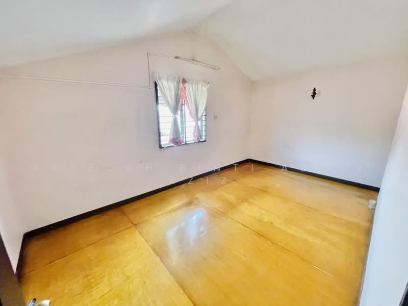 Rumah Teres 2 Tingkat untuk Dijual di Bukit Jelutong (Shah Alam) - Rafedah Binti Abdul Aziz - PropertyGuru.com.my
