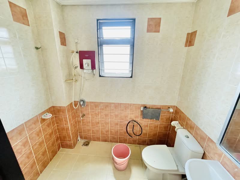 Rumah Teres 2 Tingkat untuk Dijual di Bukit Jelutong (Shah Alam) - Rafedah Binti Abdul Aziz - PropertyGuru.com.my