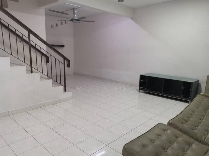 2-storey Terraced House for Rent in Taman Sri Pulai Perdana (Skudai) - MJ Lai - Living Room - PropertyGuru.com.my