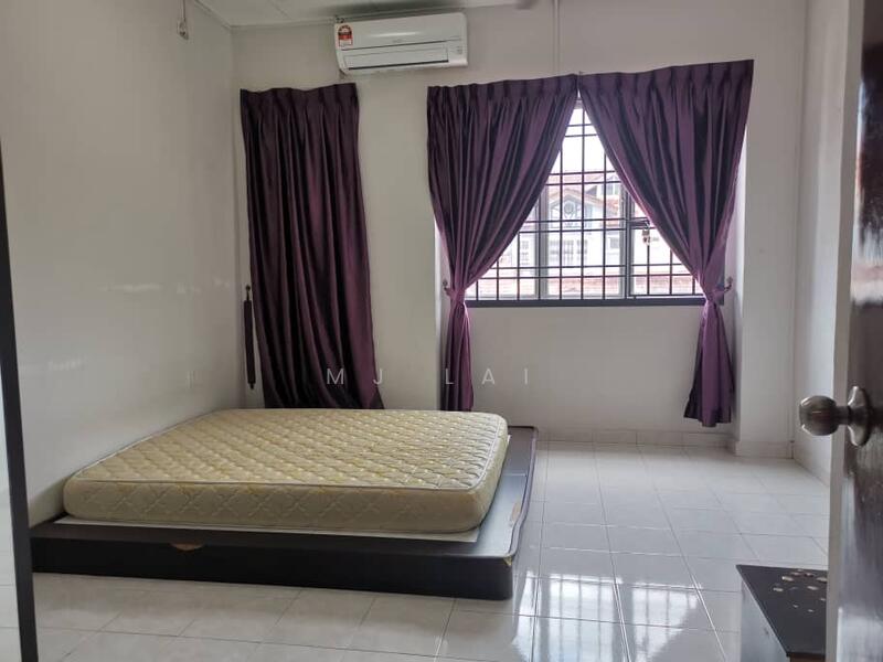2-storey Terraced House for Rent in Taman Sri Pulai Perdana (Skudai) - MJ Lai - Bedroom - PropertyGuru.com.my
