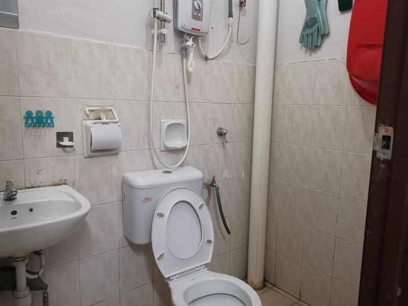 2-storey Terraced House for Rent in Taman Sri Pulai Perdana (Skudai) - MJ Lai - Bathroom - PropertyGuru.com.my