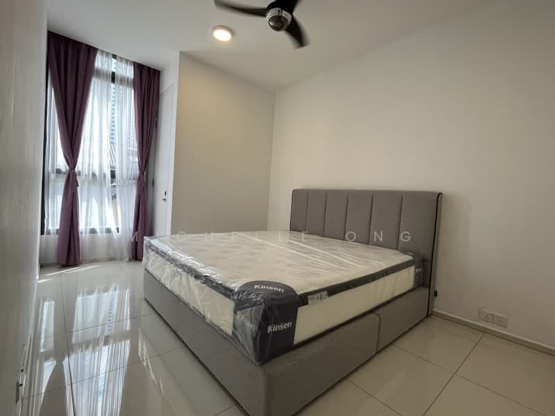Servis Apartment untuk Dijual di Arcoris Residences - Michelle Ong - Bedroom - PropertyGuru.com.my