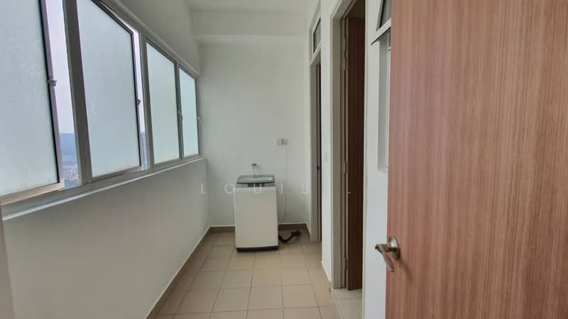 Kondominium untuk Disewa di Green Residence - Louis . - Balcony - PropertyGuru.com.my