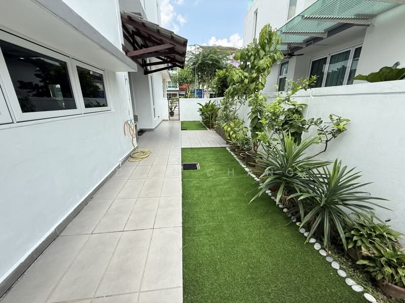 Semi-Detached House for Sale in Taman Damai Utama (Bandar Kinrara) - Edwin Chang - Exterior - PropertyGuru.com.my