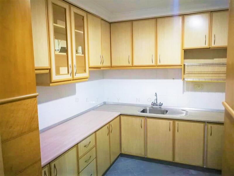 Untuk Dijual - Datin Halimah Condominium