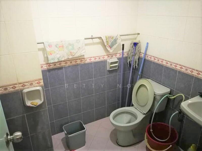 Untuk Dijual - Datin Halimah Condominium