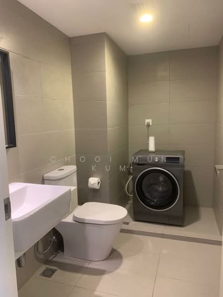 Service Residence for Sale at EkoCheras Service Residences - Chooi Mun Kum - Bathroom - PropertyGuru.com.my