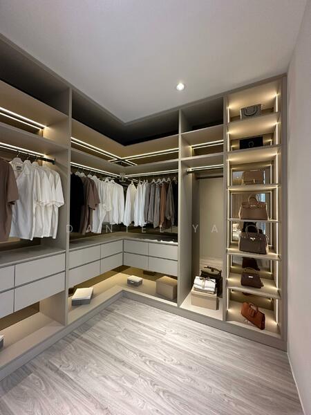 Closet