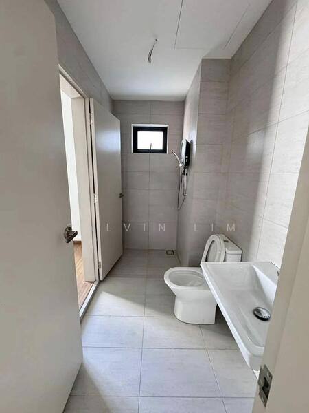 Service Residence for Sale at Residensi Ava @ Kiara Bay - Calvin Lim - Bathroom - PropertyGuru.com.my