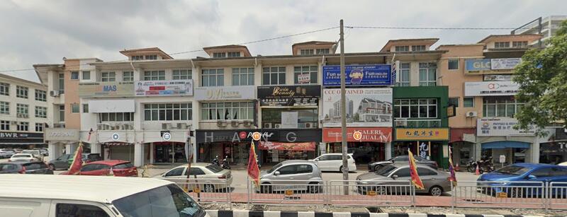For Rent - Ground Floor shoplot at Pusat Perniagaan Raja Uda for rent