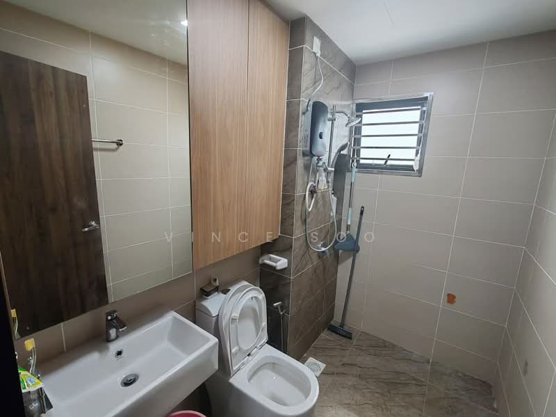 Service Residence for Sale at Veranda Residence - Vince Soo - Bathroom - PropertyGuru.com.my