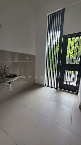 2-storey Terraced House for Sale in Bandar Kinrara (Selangor) - Kavan Ho - Kitchen - PropertyGuru.com.my