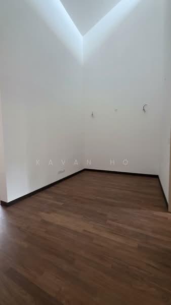 2-storey Terraced House for Sale in Bandar Kinrara (Selangor) - Kavan Ho - Family Lounge - PropertyGuru.com.my