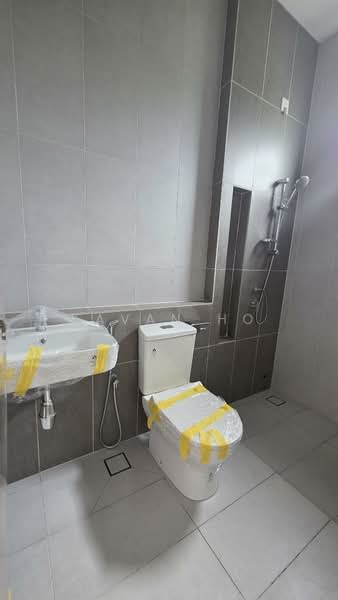 2-storey Terraced House for Sale in Bandar Kinrara (Selangor) - Kavan Ho - Bathroom - PropertyGuru.com.my