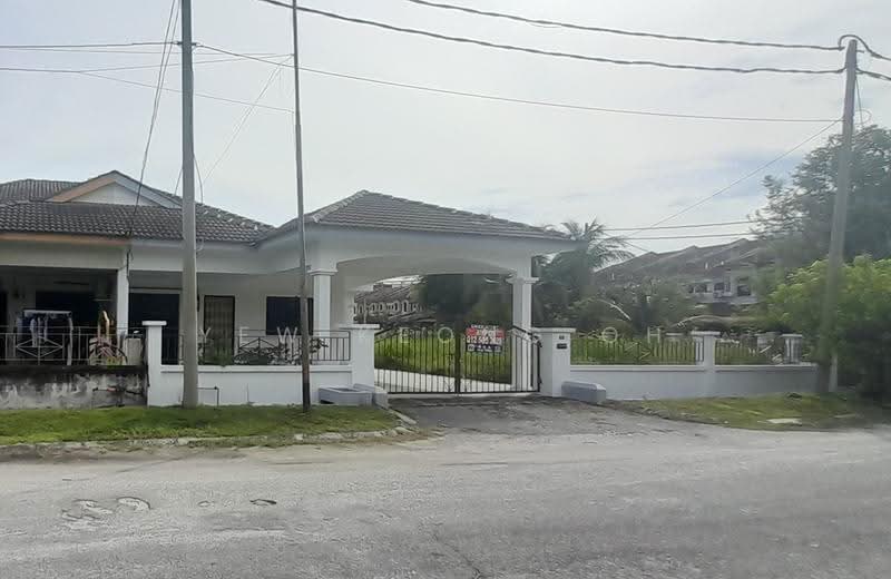 Semi-Detached House for Sale in Ipoh (Perak) - Alex Oh - PropertyGuru.com.my