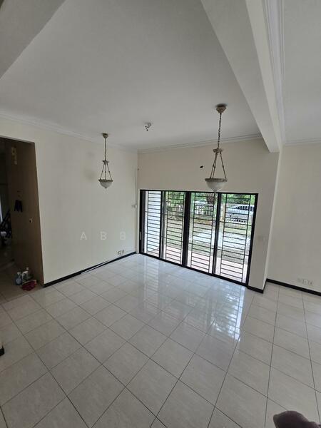 2-storey Terraced House for Sale in Bukit Jelutong (Shah Alam) - Abbie Lim - Living Room - PropertyGuru.com.my