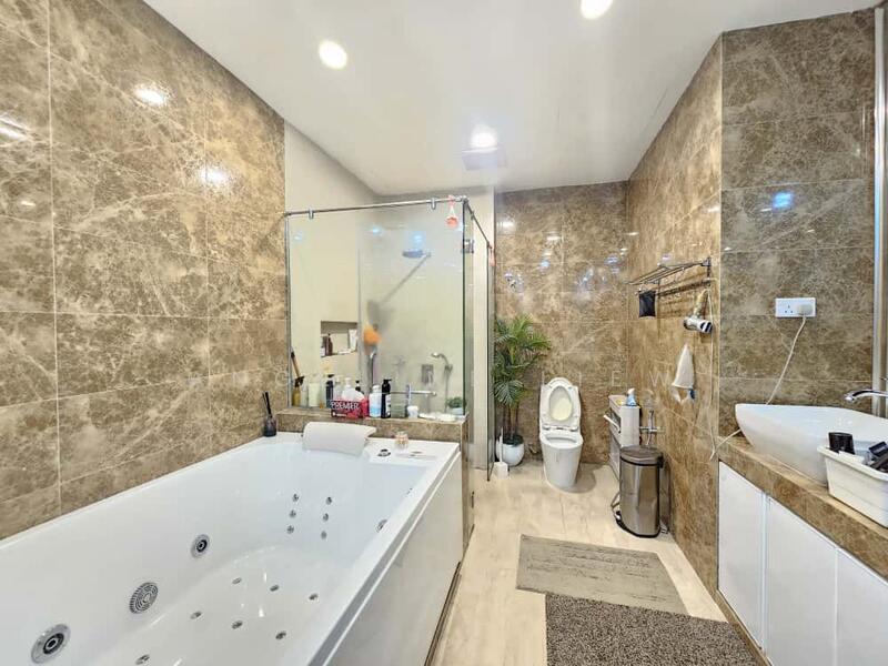 Bungalow for Sale in Bandar Kinrara (Selangor) - Angeline LIEW - Bathroom - PropertyGuru.com.my