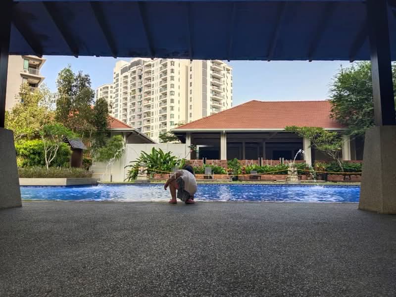Kondominium untuk Dijual di Atmosfera Kondominium - Eric Lau Mun Chung - Pool - PropertyGuru.com.my