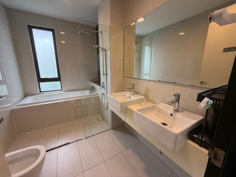 Semi-Detached House for Sale in Sunway Iskandar (Iskandar Puteri (Nusajaya)) - Wallace Ang - Bathroom - PropertyGuru.com.my