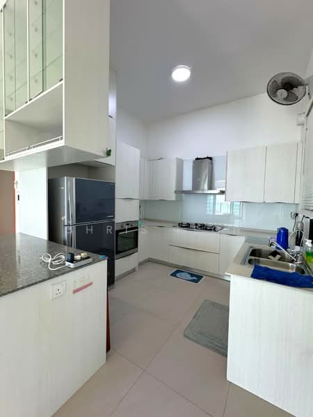 Condominium for Sale at Mira Residence - Chris Teoh - Kitchen - PropertyGuru.com.my