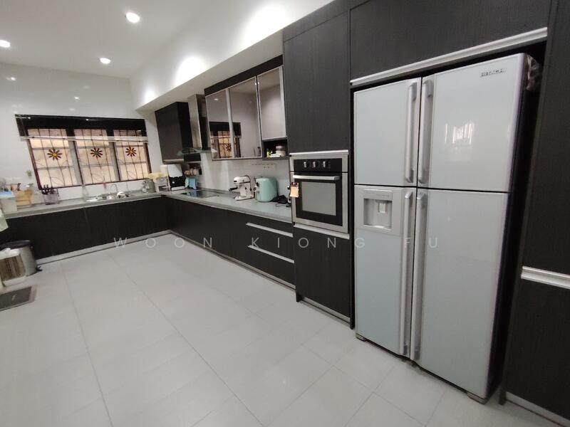Kitchen with Cabinets, Fridge, Oven etc.