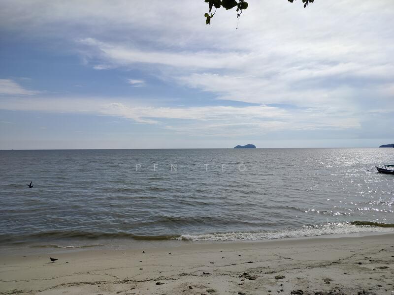 Nearby Seaside