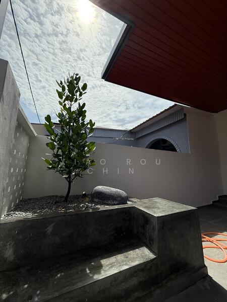 For Sale - taman sinn