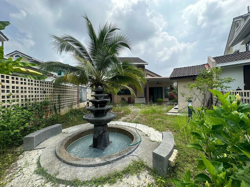 Bungalow for Sale in Puncak Bestari (Puncak Alam) - Seri Nordin - Garden - PropertyGuru.com.my