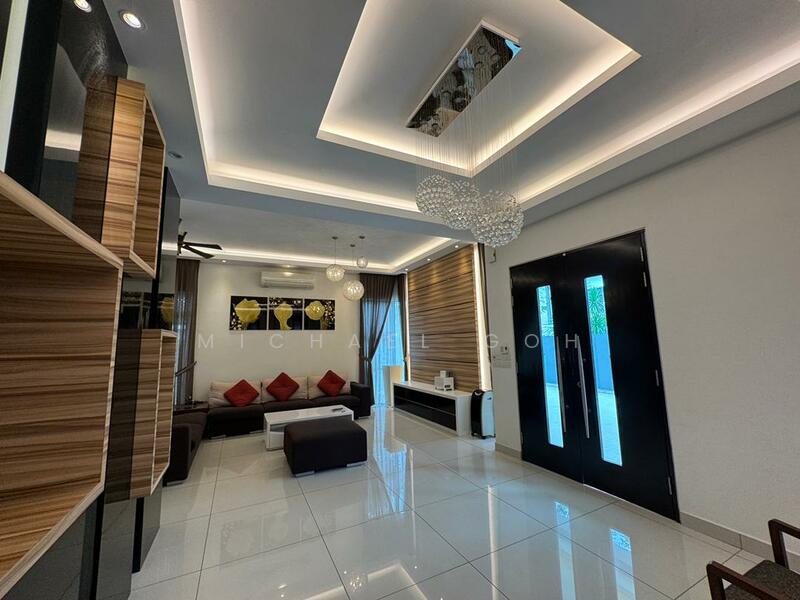Untuk Disewa - Ametrine @ Seri Austin