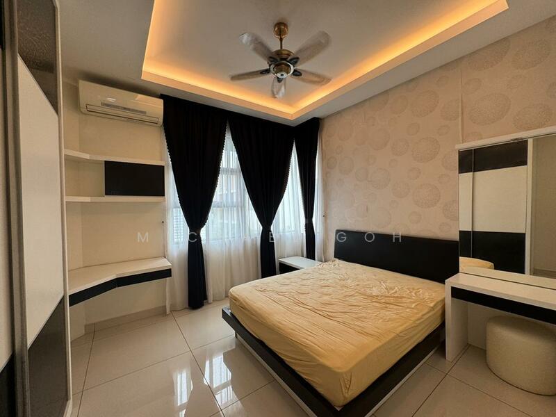 Untuk Disewa - Ametrine @ Seri Austin