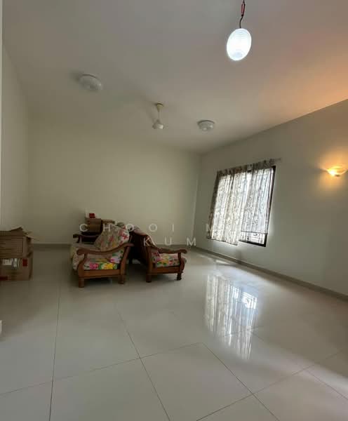 Semi-Detached House for Sale in Seremban 2 (Negeri Sembilan) - Chooi Mun Kum - Living Room - PropertyGuru.com.my