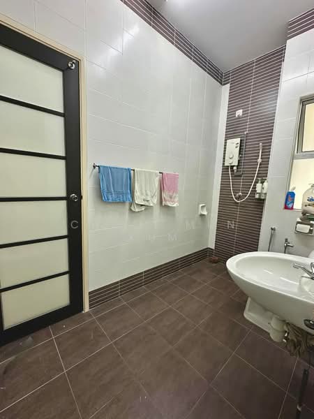 Semi-Detached House for Sale in Seremban 2 (Negeri Sembilan) - Chooi Mun Kum - Bathroom (Ground Floor) - PropertyGuru.com.my