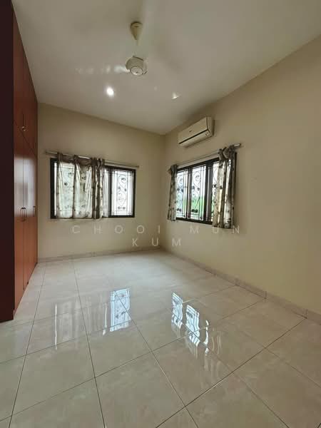 Semi-Detached House for Sale in Seremban 2 (Negeri Sembilan) - Chooi Mun Kum - Bedroom - PropertyGuru.com.my