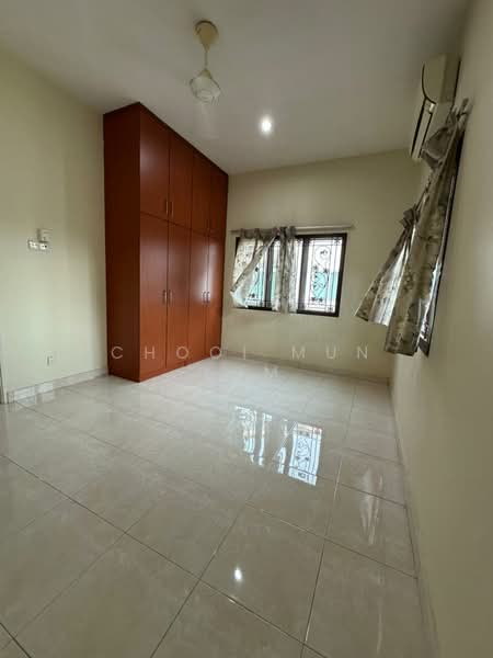 Semi-Detached House for Sale in Seremban 2 (Negeri Sembilan) - Chooi Mun Kum - Bedroom - PropertyGuru.com.my
