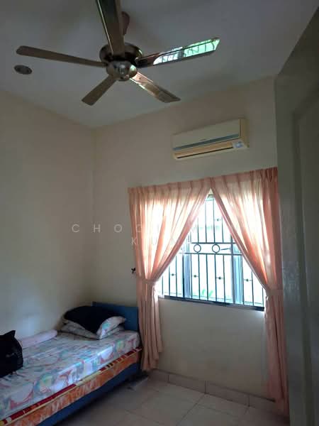 Semi-Detached House for Sale in Seremban 2 (Negeri Sembilan) - Chooi Mun Kum - Bedroom - PropertyGuru.com.my