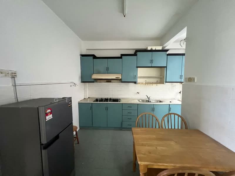 Pangsapuri untuk Dijual di Kenanga (Park View Court) - Geoffery Wee - Kitchen - PropertyGuru.com.my