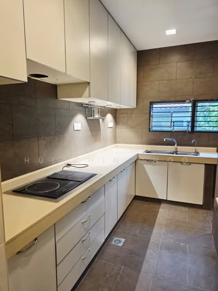 Rumah Teres 2-Tingkat untuk Dijual di taman riana ukay (Ampang) - Chris Choo - Kitchen - PropertyGuru.com.my