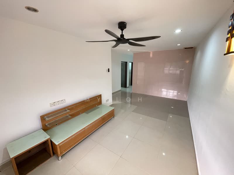 Rumah Bandar untuk Dijual di Templer Suasana (Rawang) - MY Loh - Living Room - PropertyGuru.com.my