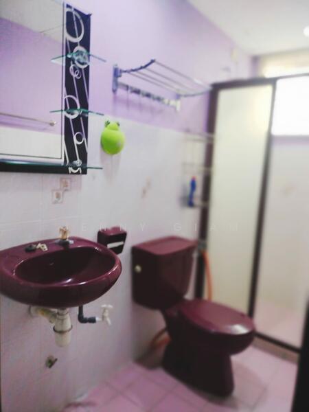 Condominium for Rent at Puncak Damansara - Jenny Giam - Bathroom - PropertyGuru.com.my