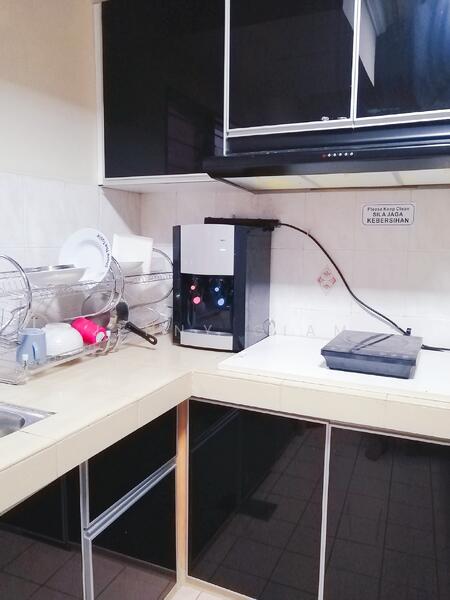 Condominium for Rent at Puncak Damansara - Jenny Giam - Kitchen - PropertyGuru.com.my